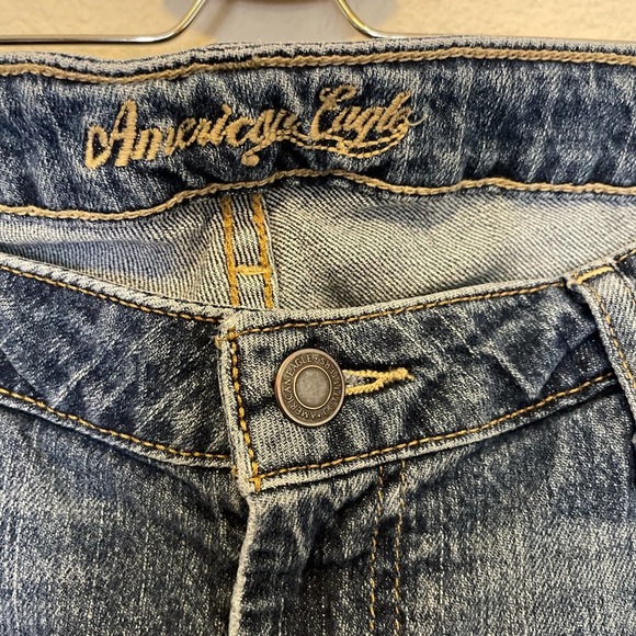 American Eagle Flare Jeans Womens Size 6 Long Medium Blue Wash Stretch 5 Pocket - Picture 4 of 8